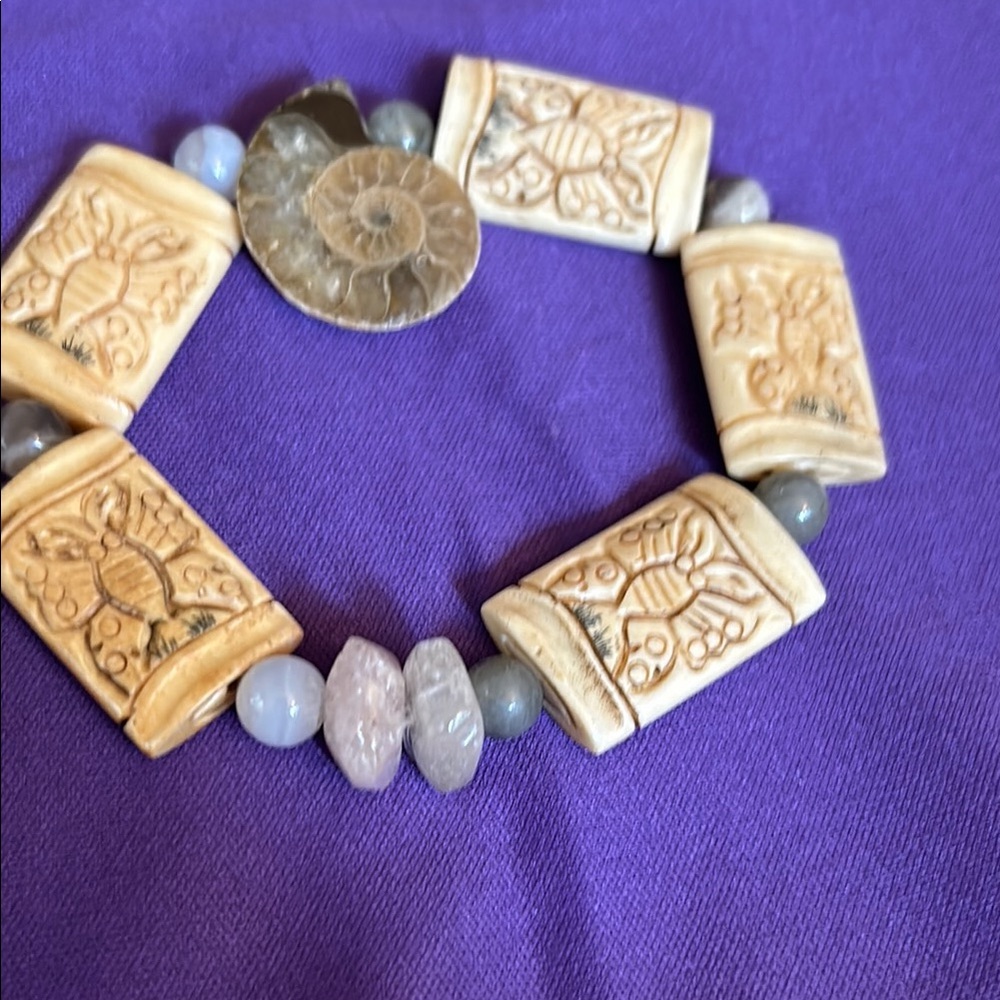 Elegant Tan Beaded Bracelet